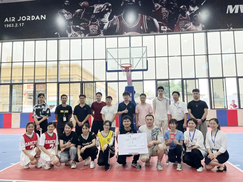 快乐运动，，，，，高效事情——威客电竞VKGAME十五周年庆趣味运动会